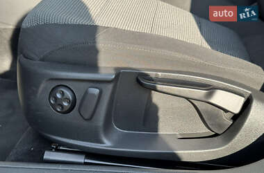 Универсал Volkswagen Passat 2012 в 