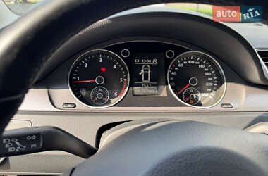 Универсал Volkswagen Passat 2012 в 