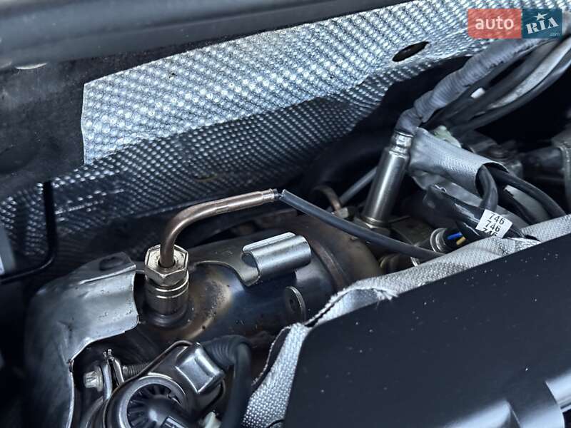 Седан Volkswagen Passat 2018 в Чернівцях