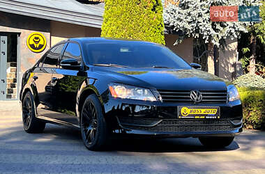 Седан Volkswagen Passat 2014 в Львові