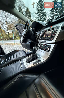 Универсал Volkswagen Passat 2010 в 