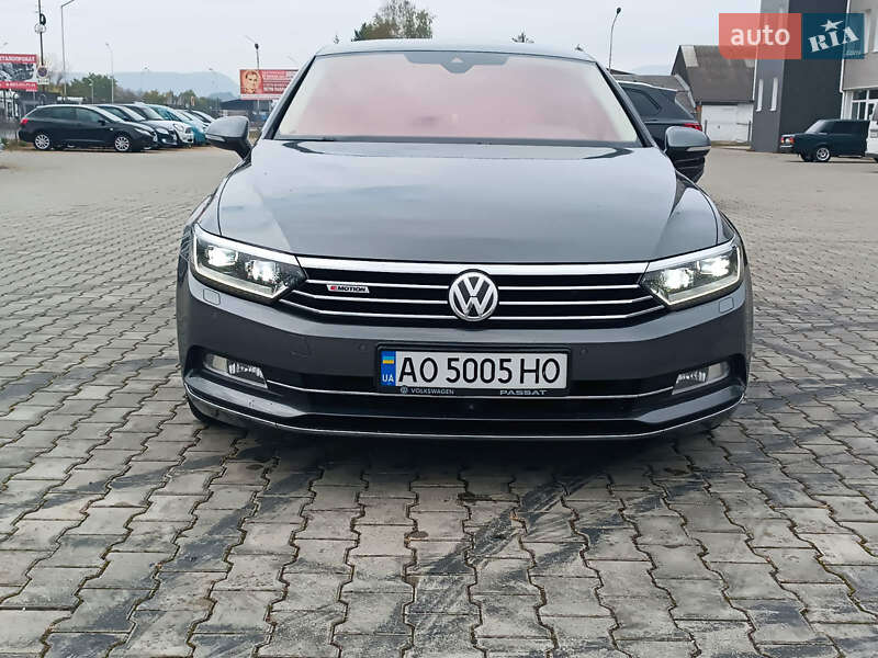 Седан Volkswagen Passat 2015 в Хусті фото 21 Седан Volkswagen Passat 2015 в Хусті