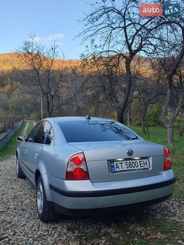Седан Volkswagen Passat 2003 в Косове