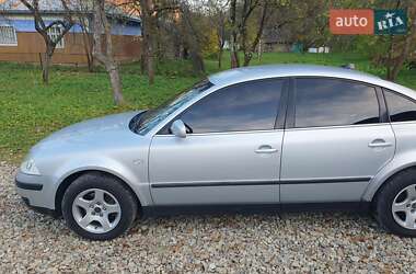 Седан Volkswagen Passat 2003 в  фото 14 Седан Volkswagen Passat 2003 в