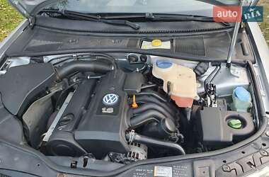 Седан Volkswagen Passat 2003 в  фото 44 Седан Volkswagen Passat 2003 в