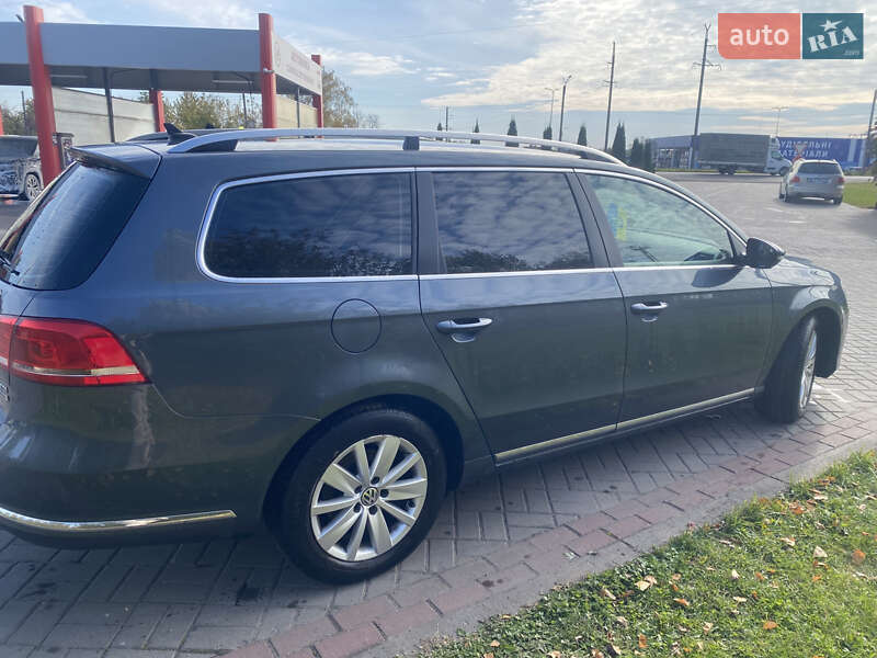 Универсал Volkswagen Passat 2014 в Луцке фото 4 Универсал Volkswagen Passat 2014 в Луцке