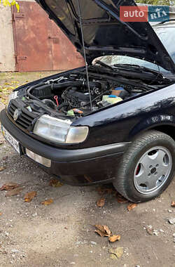Универсал Volkswagen Passat 1996 в  фото 13 Универсал Volkswagen Passat 1996 в