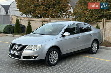Седан Volkswagen Passat 2008 в Одессе