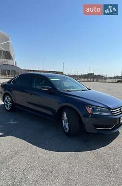 Седан Volkswagen Passat 2014 в 