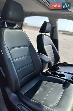 Седан Volkswagen Passat 2014 в 