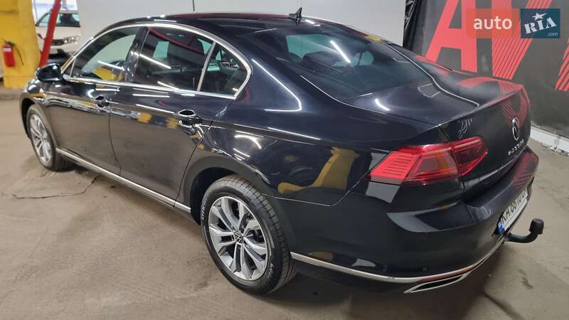 Седан Volkswagen Passat 2021 в Києві