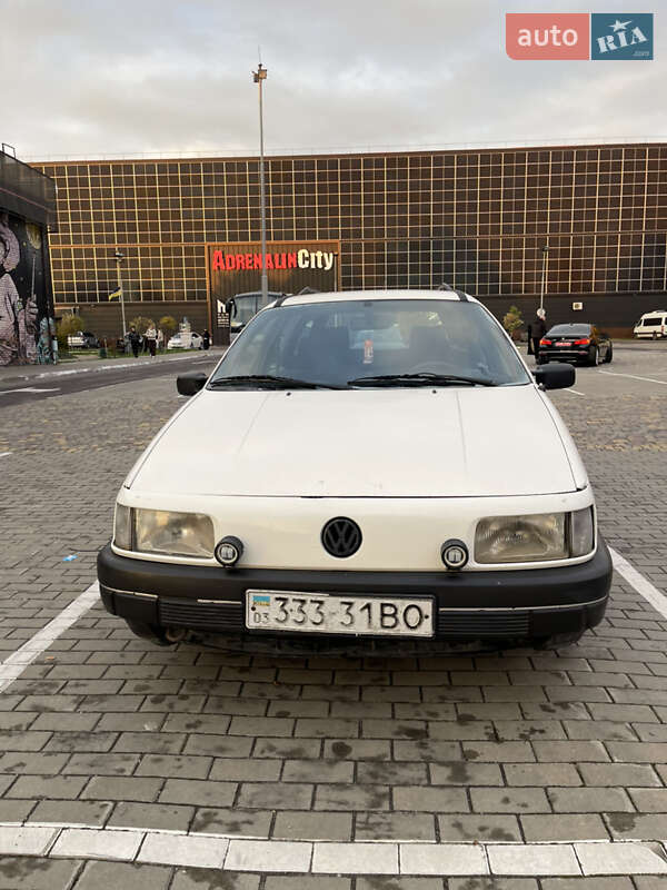 Универсал Volkswagen Passat 1992 в Луцке