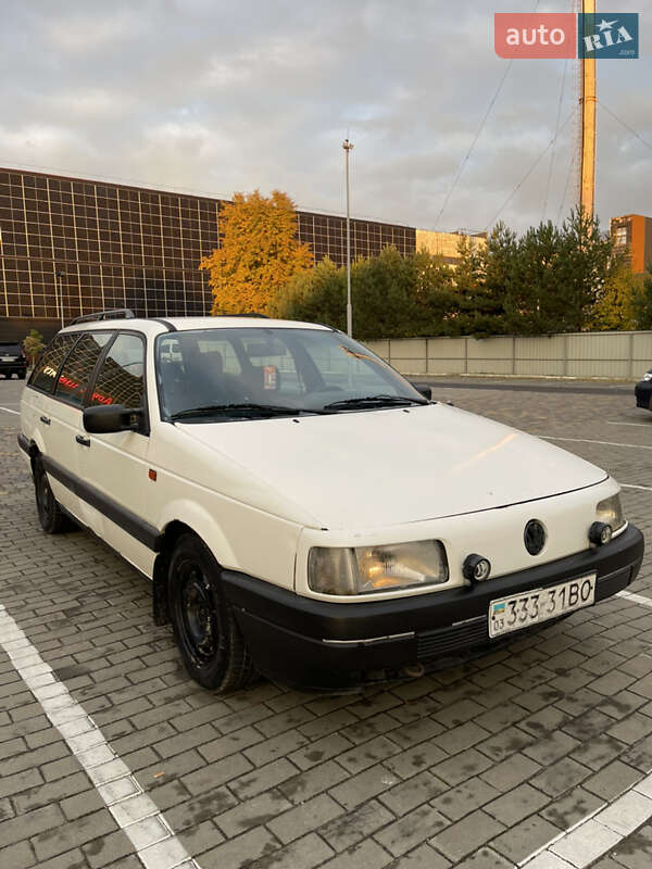 Универсал Volkswagen Passat 1992 в Луцке