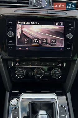 Седан Volkswagen Passat 2018 в 