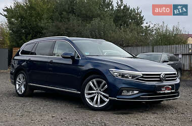 Универсал Volkswagen Passat 2022 в 