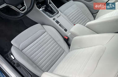 Универсал Volkswagen Passat 2022 в 