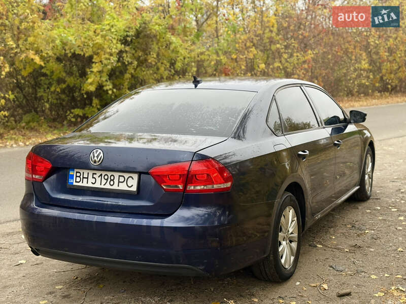 Седан Volkswagen Passat 2015 в Киеве фото 4 Седан Volkswagen Passat 2015 в Киеве