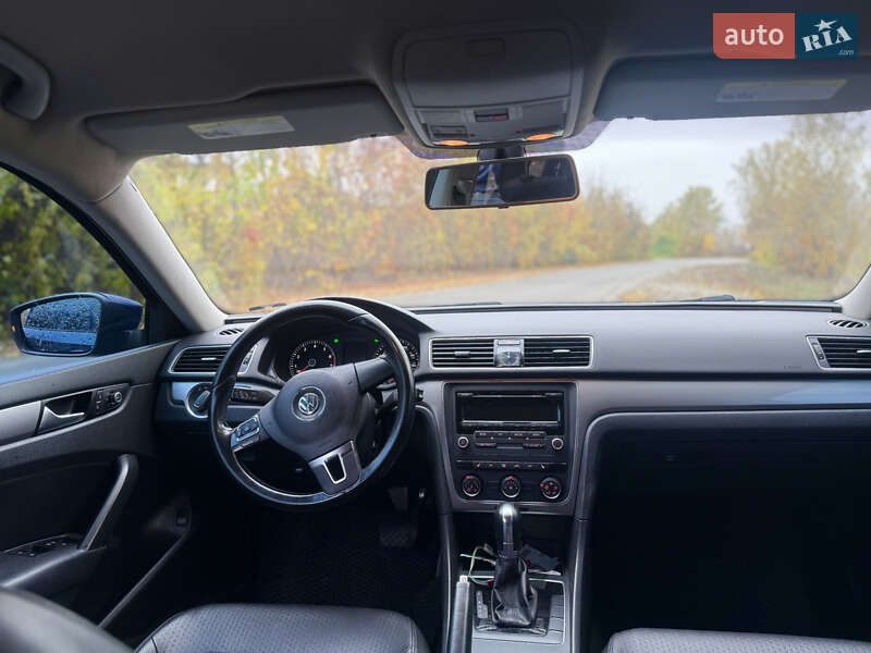 Седан Volkswagen Passat 2015 в Киеве фото 6 Седан Volkswagen Passat 2015 в Киеве