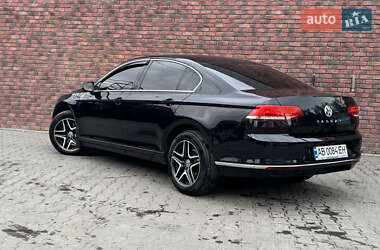 Седан Volkswagen Passat 2018 в 