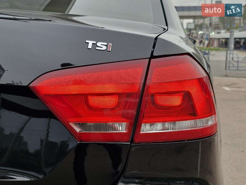 Седан Volkswagen Passat 2015 в Києві фото 9 Седан Volkswagen Passat 2015 в Києві