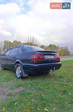Седан Volkswagen Passat 1996 в Бердичеве