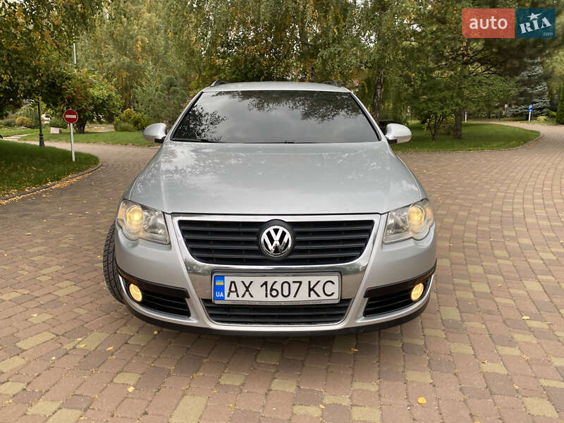 Универсал Volkswagen Passat 2010 в Харькове