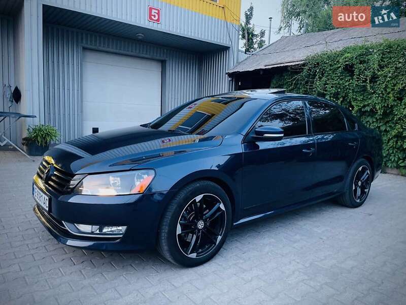 Седан Volkswagen Passat 2013 в Кривом Роге