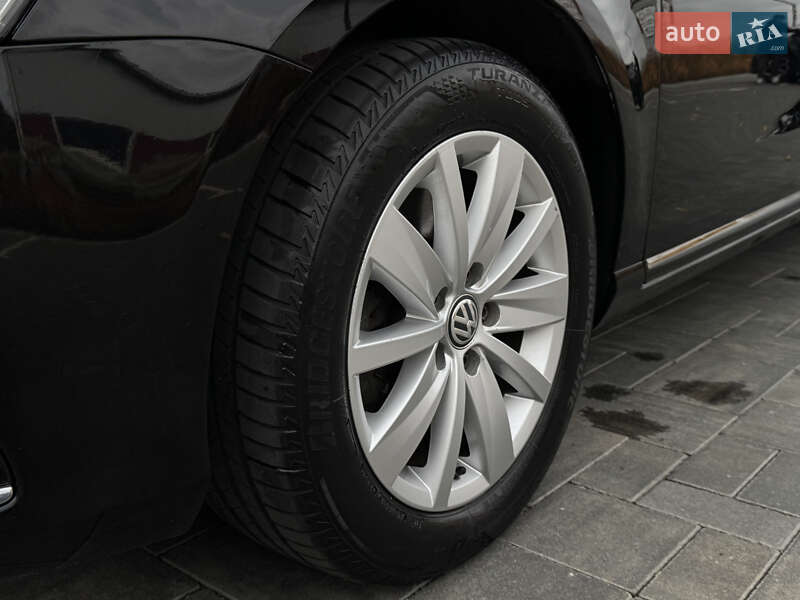 Універсал Volkswagen Passat 2014 в Луцьку фото 89 Універсал Volkswagen Passat 2014 в Луцьку