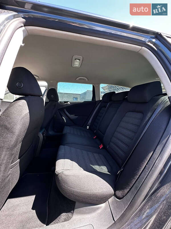 Универсал Volkswagen Passat 2009 в Луцке фото 14 Универсал Volkswagen Passat 2009 в Луцке