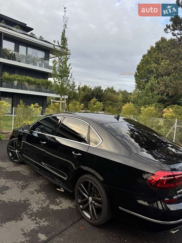 Седан Volkswagen Passat 2016 в Києві фото 7 Седан Volkswagen Passat 2016 в Києві