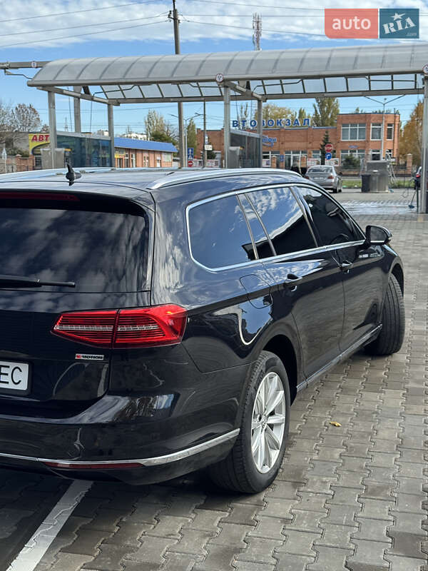Універсал Volkswagen Passat 2017 в Миколаєві фото 14 Універсал Volkswagen Passat 2017 в Миколаєві