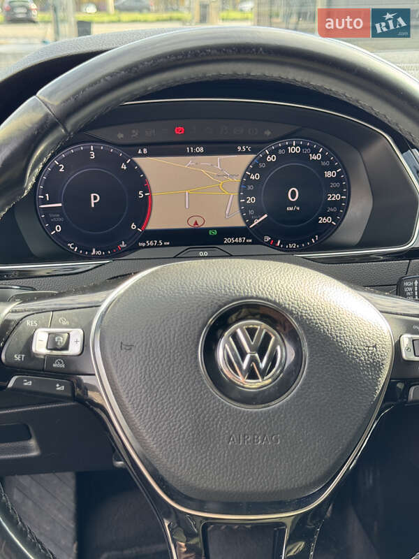 Універсал Volkswagen Passat 2017 в Миколаєві фото 39 Універсал Volkswagen Passat 2017 в Миколаєві