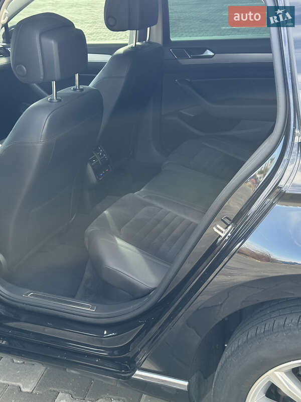 Універсал Volkswagen Passat 2017 в Миколаєві фото 45 Універсал Volkswagen Passat 2017 в Миколаєві