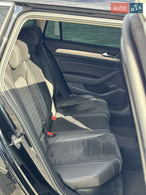 Універсал Volkswagen Passat 2017 в Миколаєві фото 56 Універсал Volkswagen Passat 2017 в Миколаєві