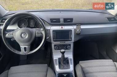 Универсал Volkswagen Passat 2010 в 