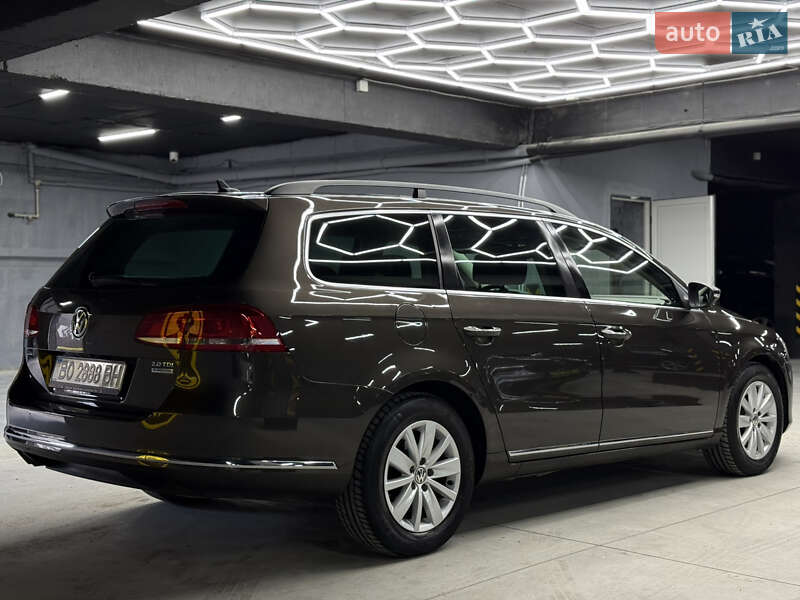 Універсал Volkswagen Passat 2012 в Чернівцях фото 11 Універсал Volkswagen Passat 2012 в Чернівцях