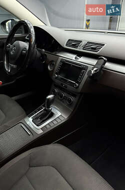Универсал Volkswagen Passat 2012 в 