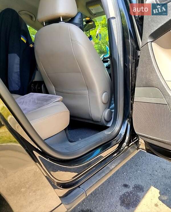 Универсал Volkswagen Passat 2010 в Павлограде