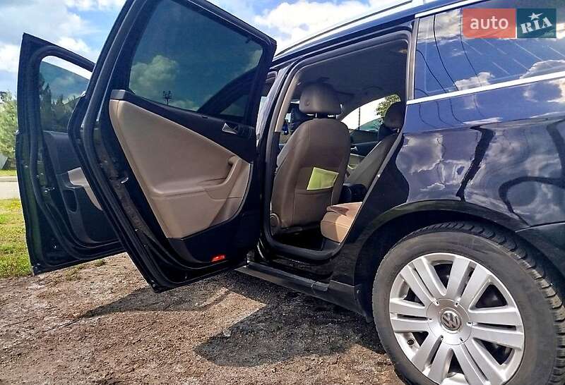 Универсал Volkswagen Passat 2010 в Павлограде