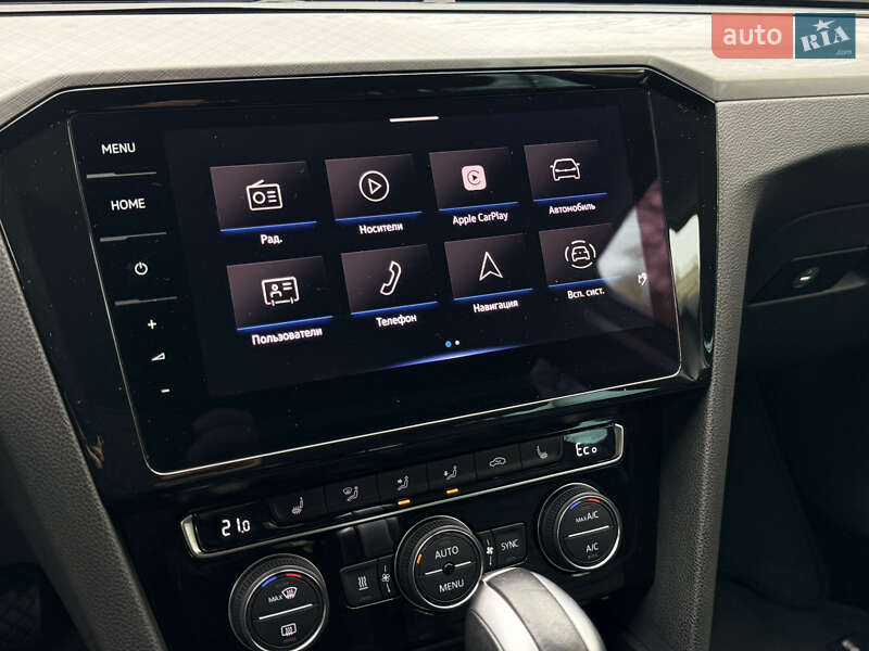 Универсал Volkswagen Passat 2020 в Киеве фото 37 Универсал Volkswagen Passat 2020 в Киеве