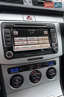 Универсал Volkswagen Passat 2009 в 