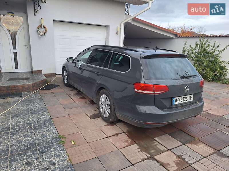 Универсал Volkswagen Passat 2015 в Мукачево