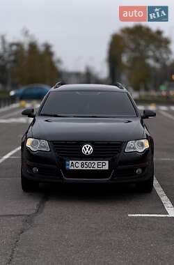 Универсал Volkswagen Passat 2010 в Киеве
