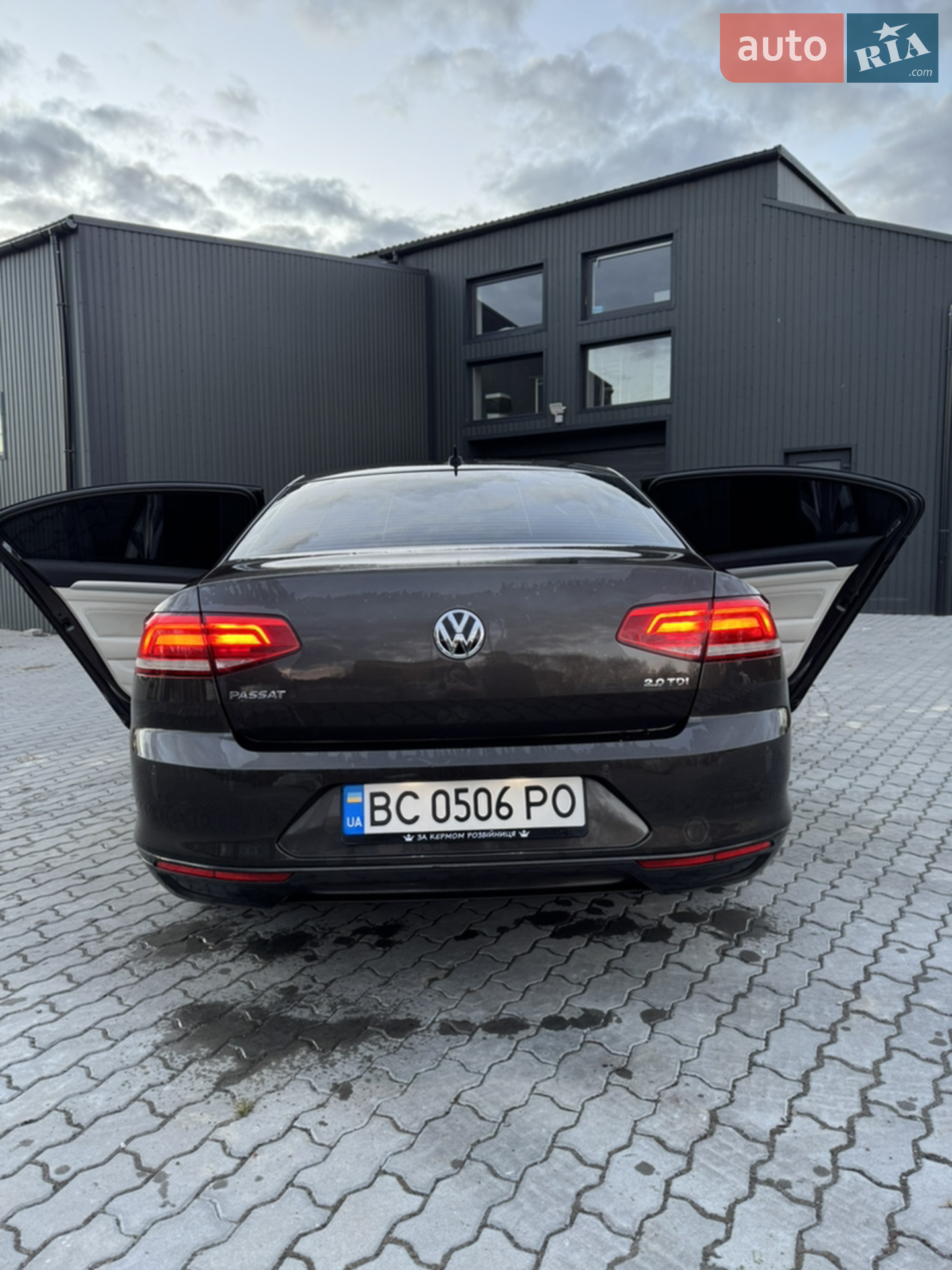 2017 Volkswagen Passat - мініатюра 6