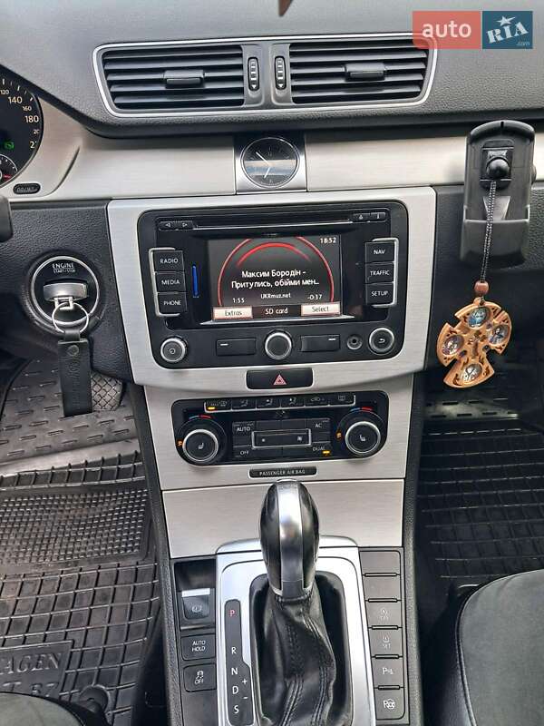 Універсал Volkswagen Passat 2011 в Красилові фото 3 Універсал Volkswagen Passat 2011 в Красилові