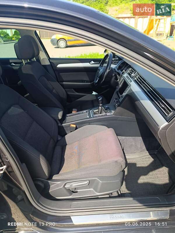 Универсал Volkswagen Passat 2015 в Львове