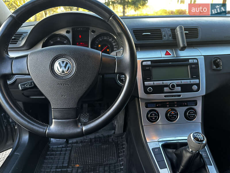 Универсал Volkswagen Passat 2006 в Богородчанах фото 48 Универсал Volkswagen Passat 2006 в Богородчанах