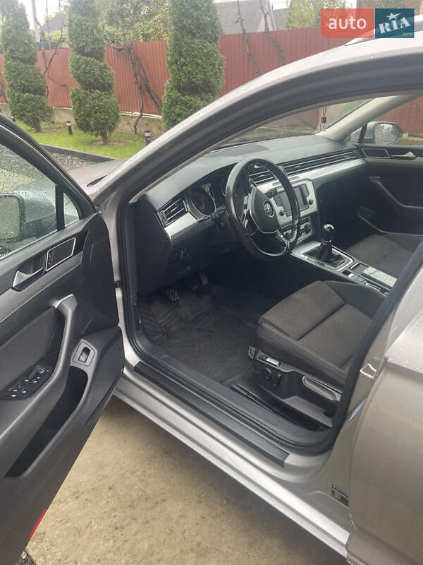 Универсал Volkswagen Passat 2015 в Виноградове