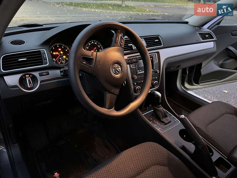 Седан Volkswagen Passat 2012 в Киеве фото 10 Седан Volkswagen Passat 2012 в Киеве