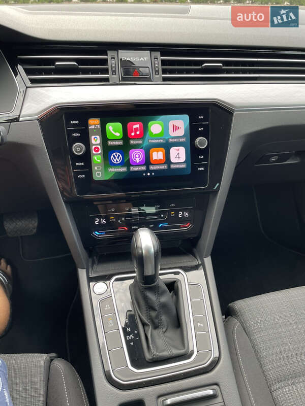 Универсал Volkswagen Passat 2022 в Луцке